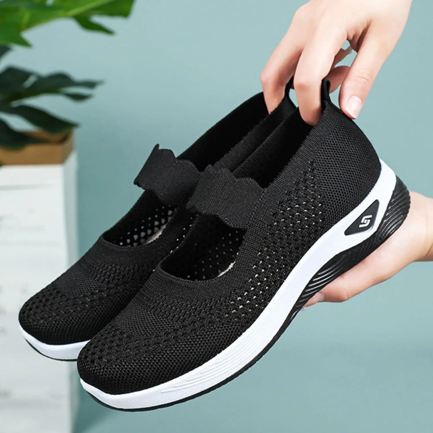 Orthopedic Shoes for Women Walking Shoes Comfortable Breathable Knit Slip On Sneakers Soft Orthopedic Slip-On Indoor Outdoor Casual Shoe Lightweight Wide Width Soft Sole Arch Support Non-Slip Shoe