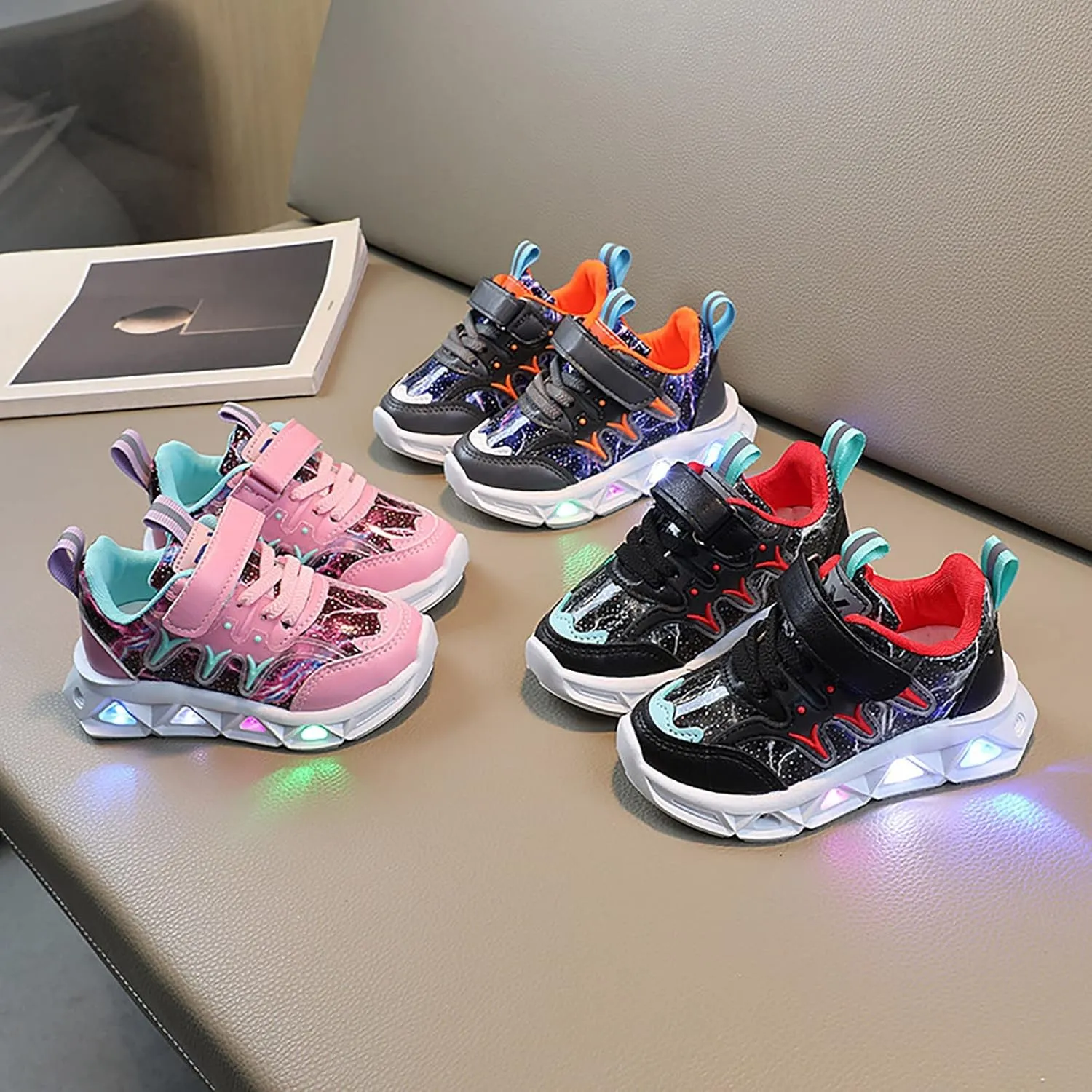 Toddler Boys Girls Light Up Shoes LED Flashing Lightweight Mesh Breathable Adorable Running Sneakers for Little Kid