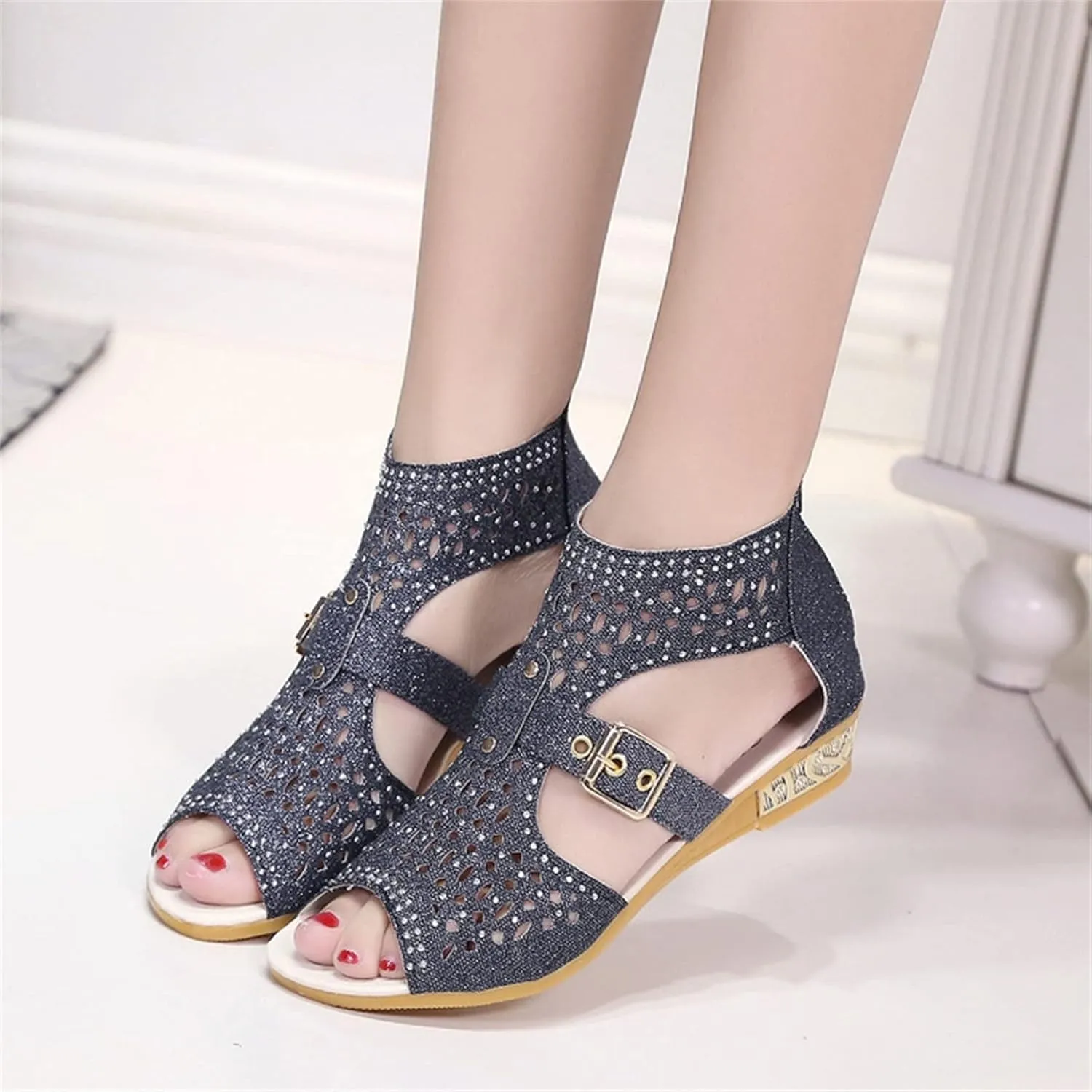 Womens Fashion Slingback Sandals Ladies Comfortable Beach Walking Shoes Thick Cushion Sandal with Hook&Loop,Black,US7.5/EU39